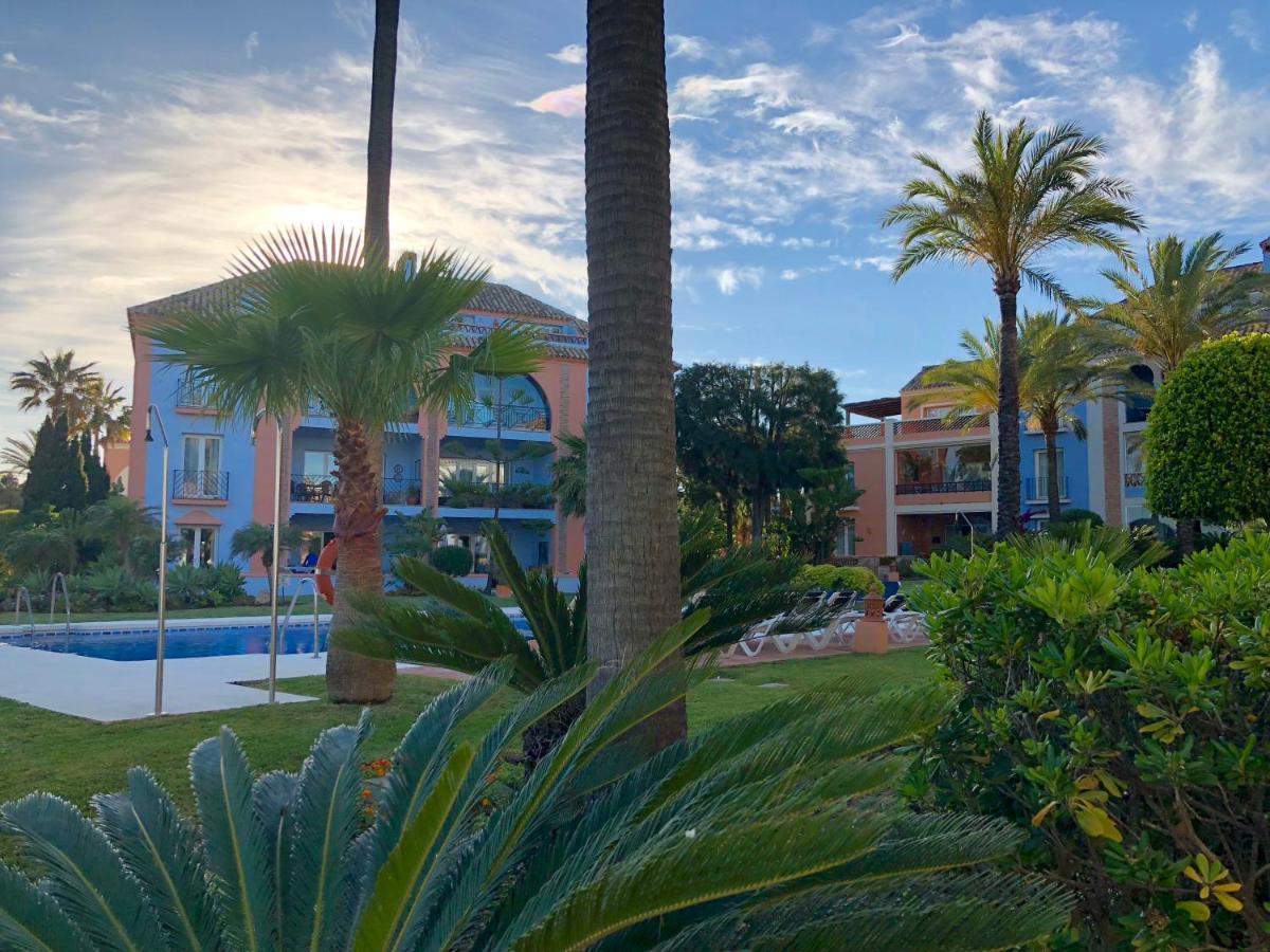 Ferienwohnung La Perla De La Bahia, Urbanizacion Gran Lujo Bahia de Casares Exterior foto
